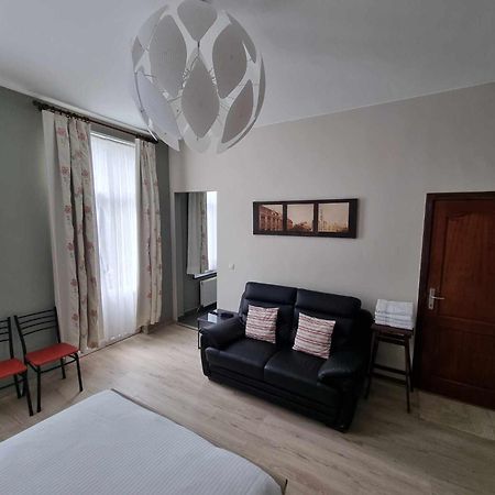 Apartments Marco Polo Midi Brussels Ngoại thất bức ảnh